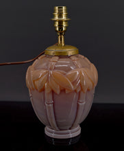 Cargar imagen en el visor de la galería, Lampe Art Déco en verre opalin moulé, France, circa 1930
