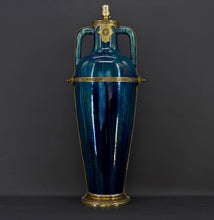 Lade das Bild in den Galerie-Viewer, Lampe-Vase en céramique bleue Art Nouveau attribué à Paul Milet, circa 1900
