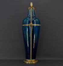 Lade das Bild in den Galerie-Viewer, Lampe-Vase en céramique bleue Art Nouveau attribué à Paul Milet, circa 1900
