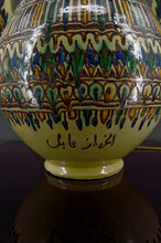 Cargar imagen en el visor de la galería, Important vase en céramique monté en lampe, Par El-Kharraz, Nabeul, Tunisie, début XXe
