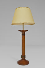 Lade das Bild in den Galerie-Viewer, Paire de lampes Art Déco en bois et bronze patiné
