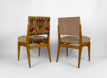 Charger l&#39;image dans la galerie, Paire de chaises Mid-Century Modern, France, circa 1950
