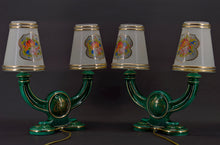 Charger l&#39;image dans la galerie, Paire de lampes en faïence verte et dorée, circa 1940
