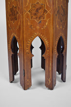 Загрузить изображение в средство просмотра галереи, Table à thé Mauresque marquetée, Maroc, circa 1900
